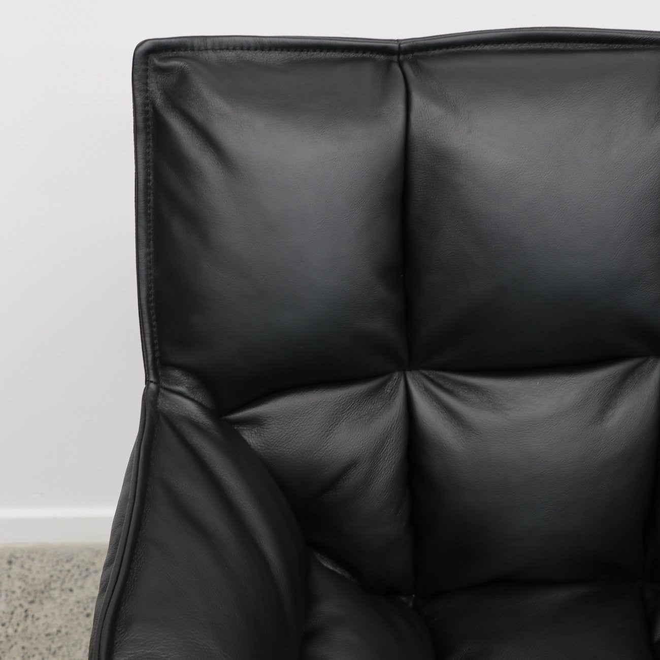 12294 Memphis Swivel Armchair Black Leather Close