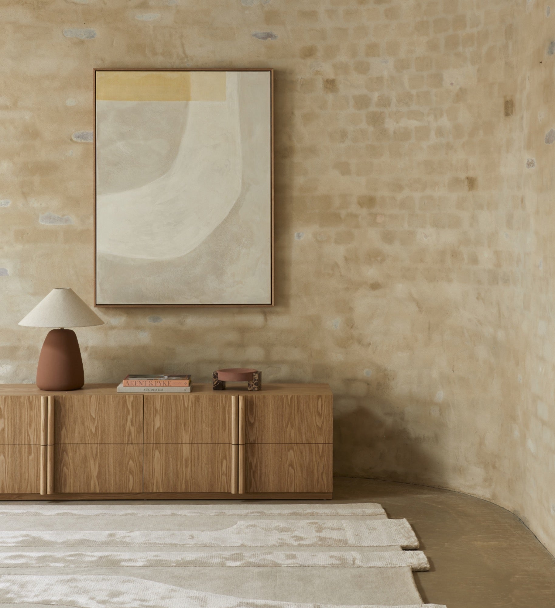 Kin Oak Entertainment Unit