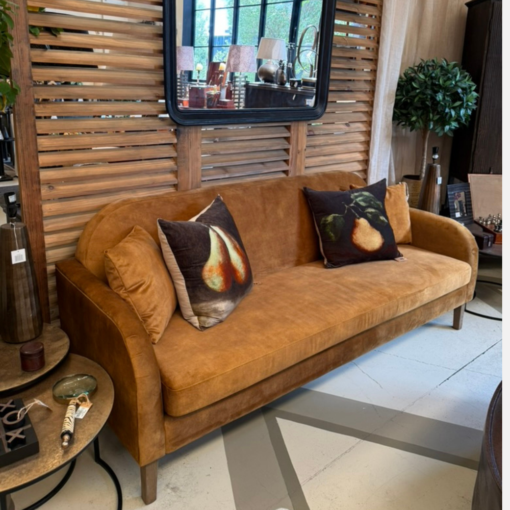 Costa Couch – Cognac Velvet