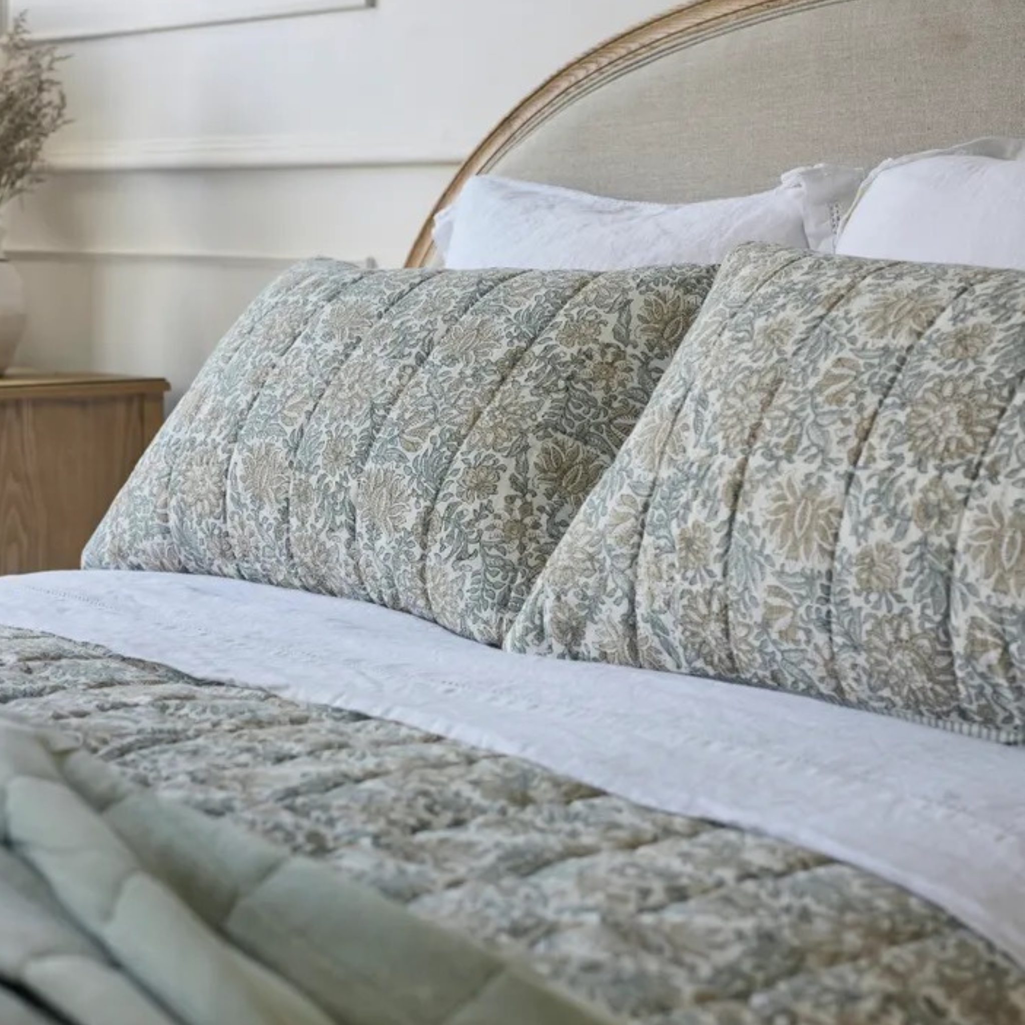 Athena Floral Pillow Shams 2pcs - Blue/Natural