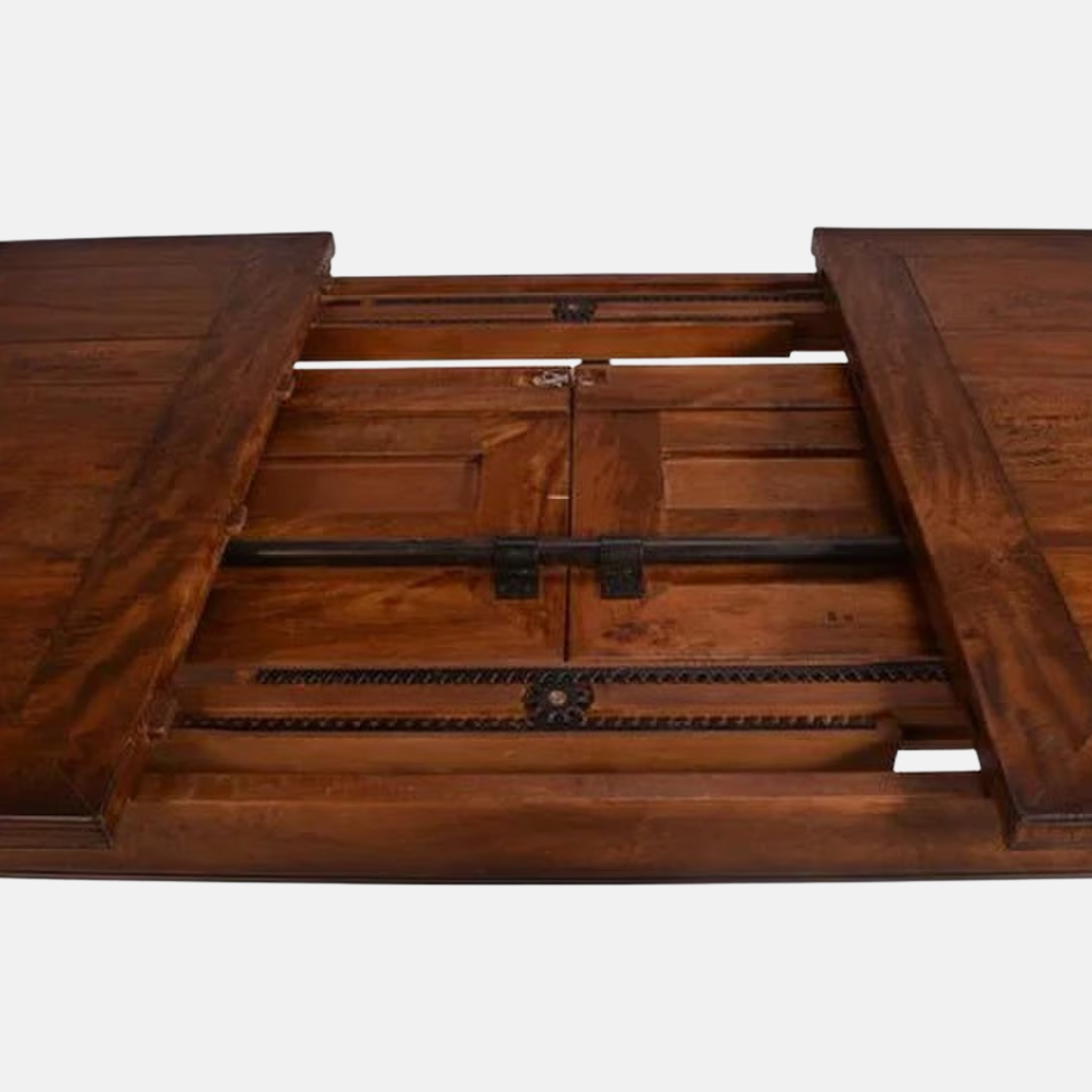 Bosquet Large Extension Dining Table - Walnut