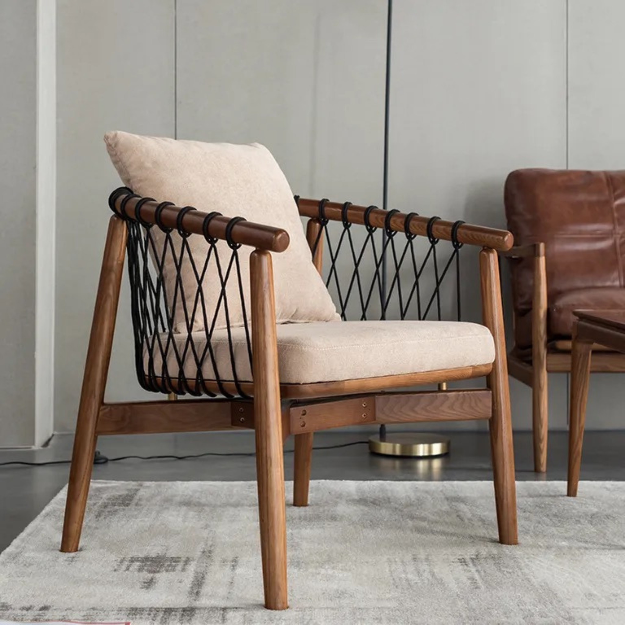 Dalton Armchair - Walnut / Black