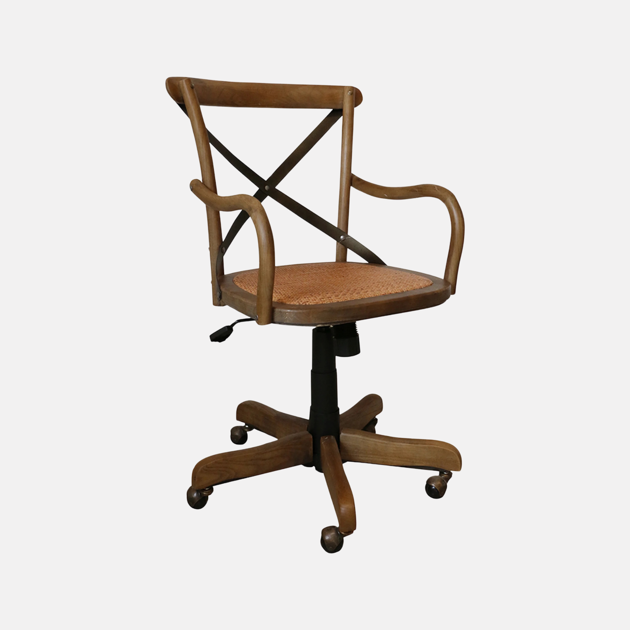 Elm Swivel Chair