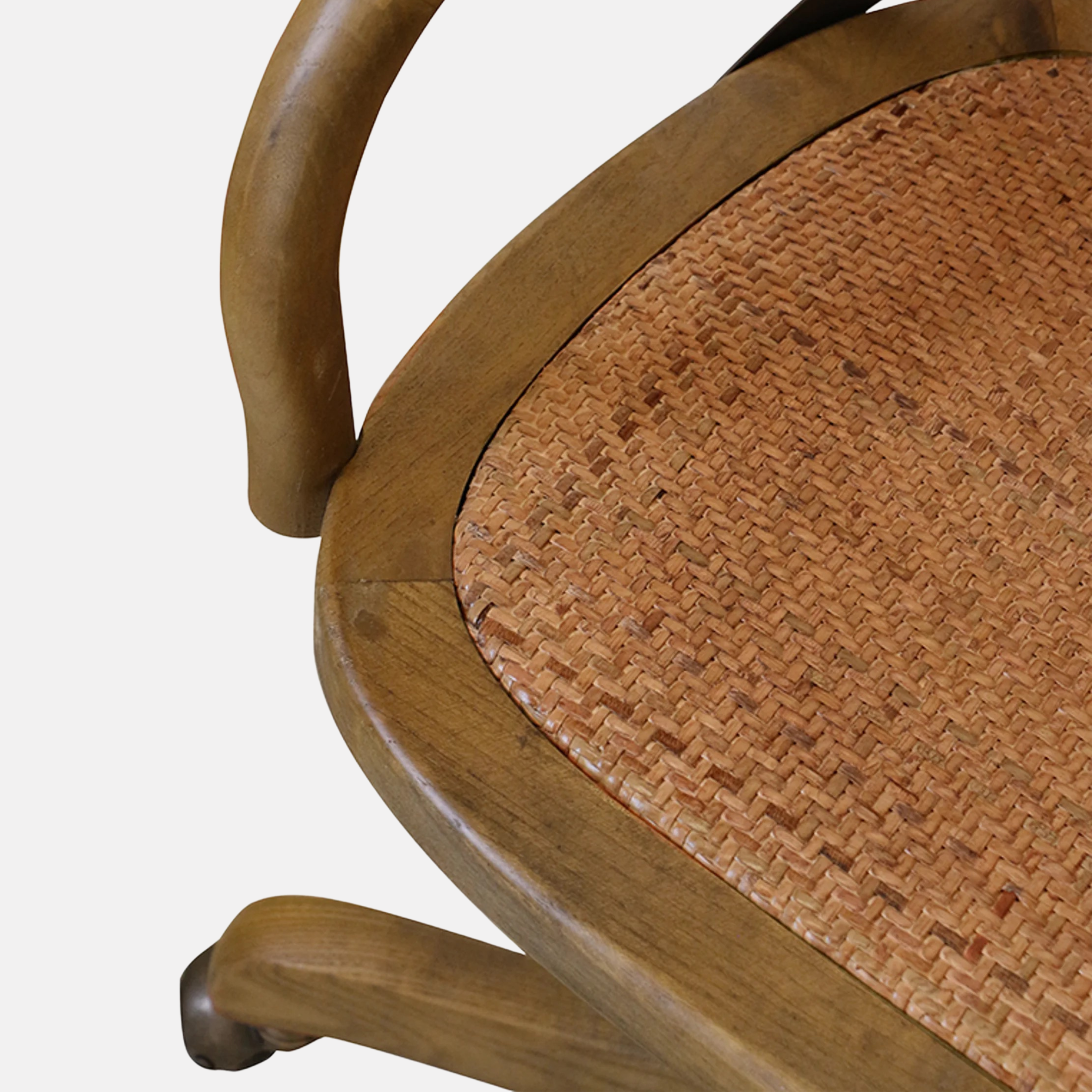 Elm Swivel Chair