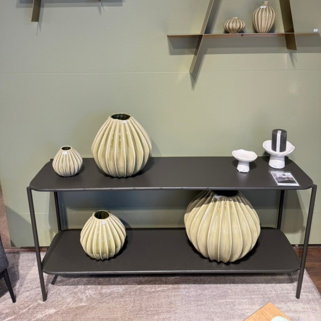 Kiya Low Profile Shelf – Grayed Brown