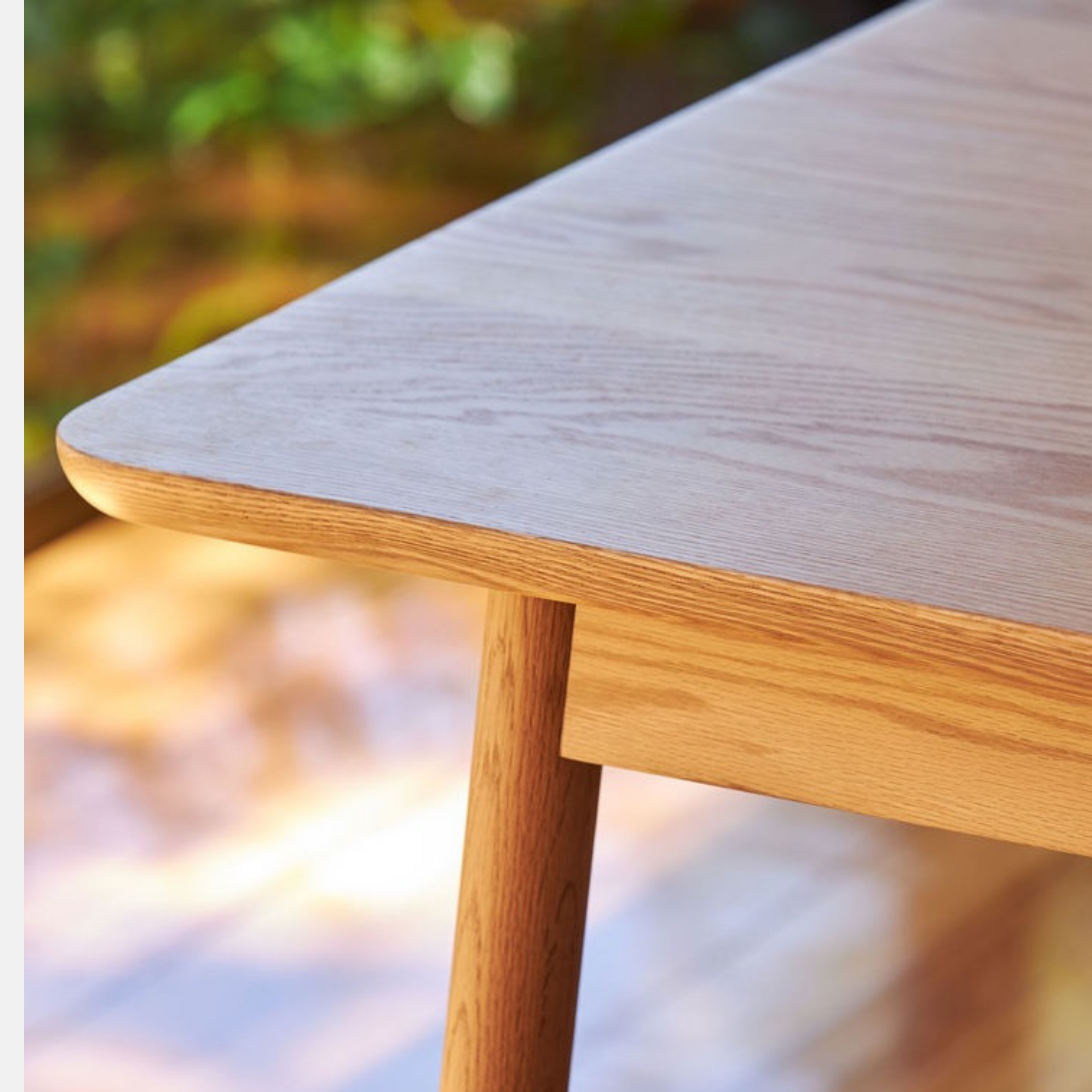 Radial Dining Table - Natural Oak