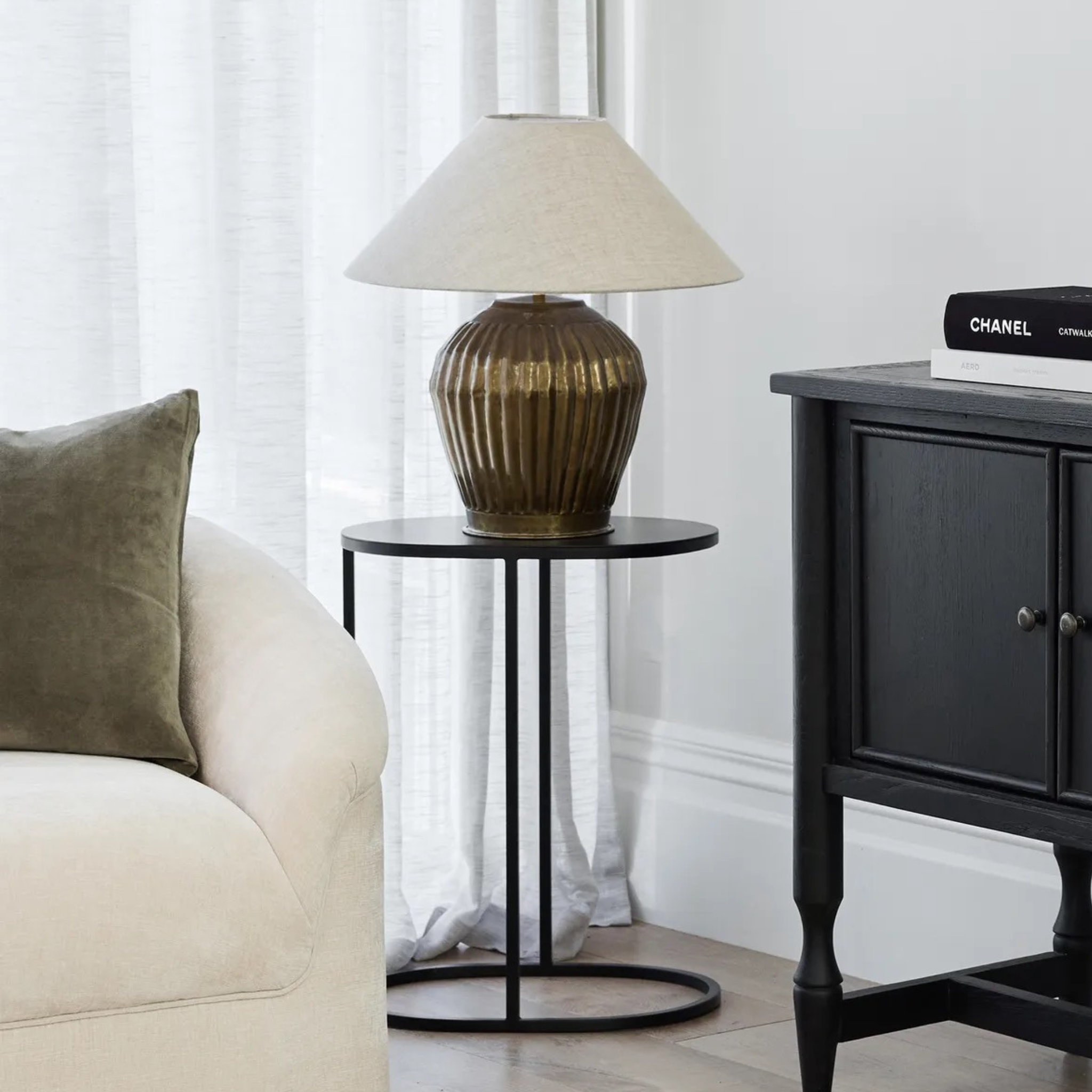 Iron Oval Side Table - Black