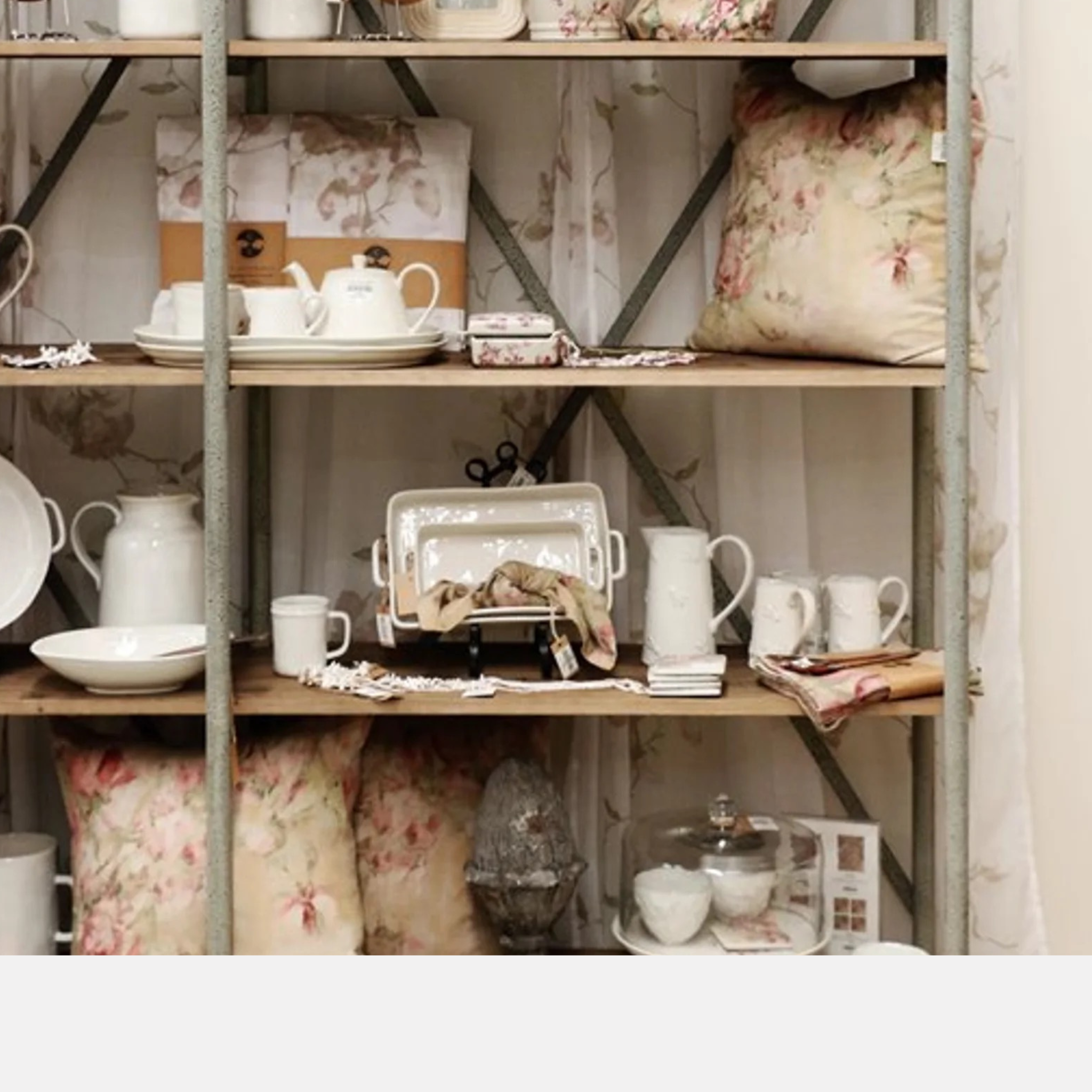 Pilo Industrial Narrow Shelves - Mudstone