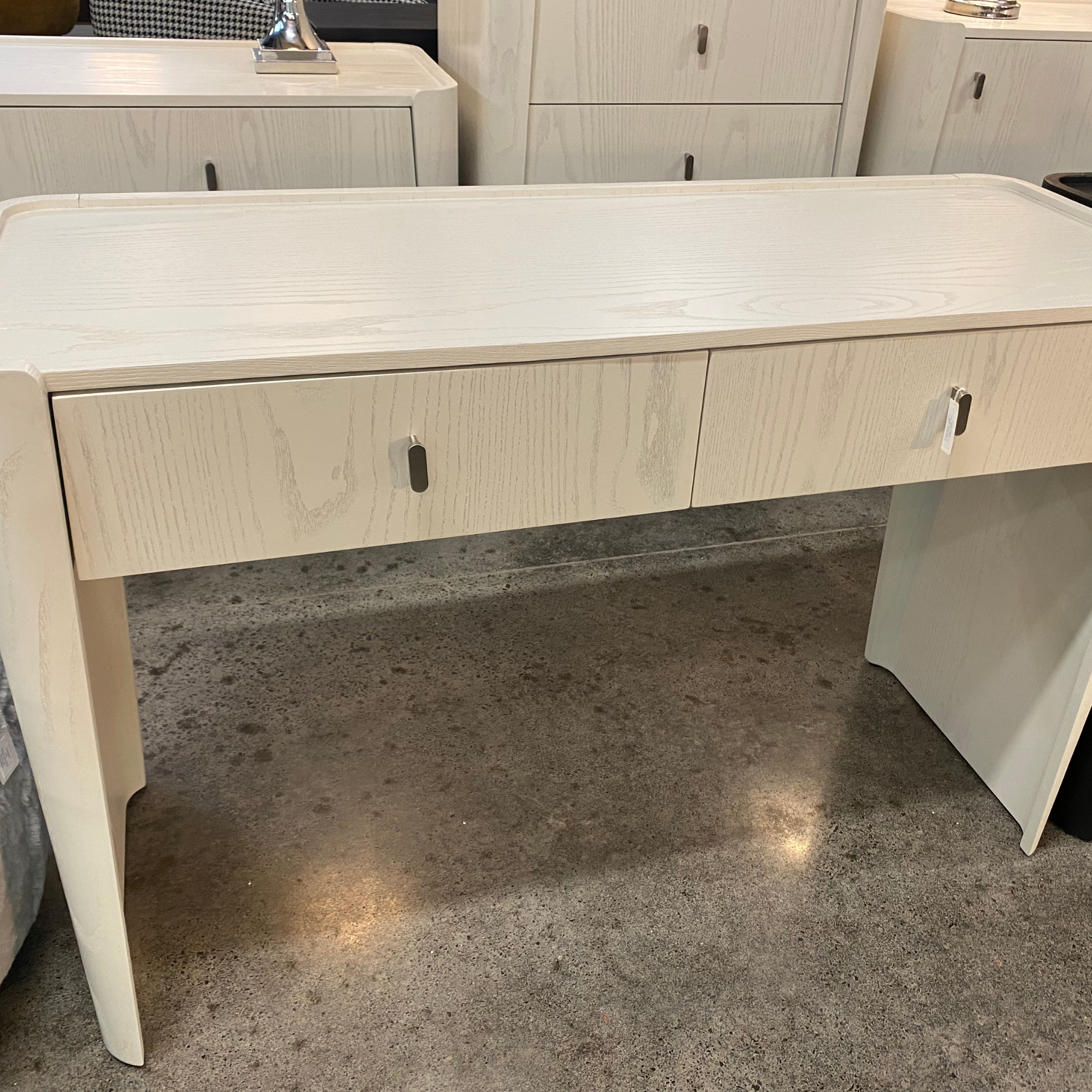 Regent Console - Whitewashed