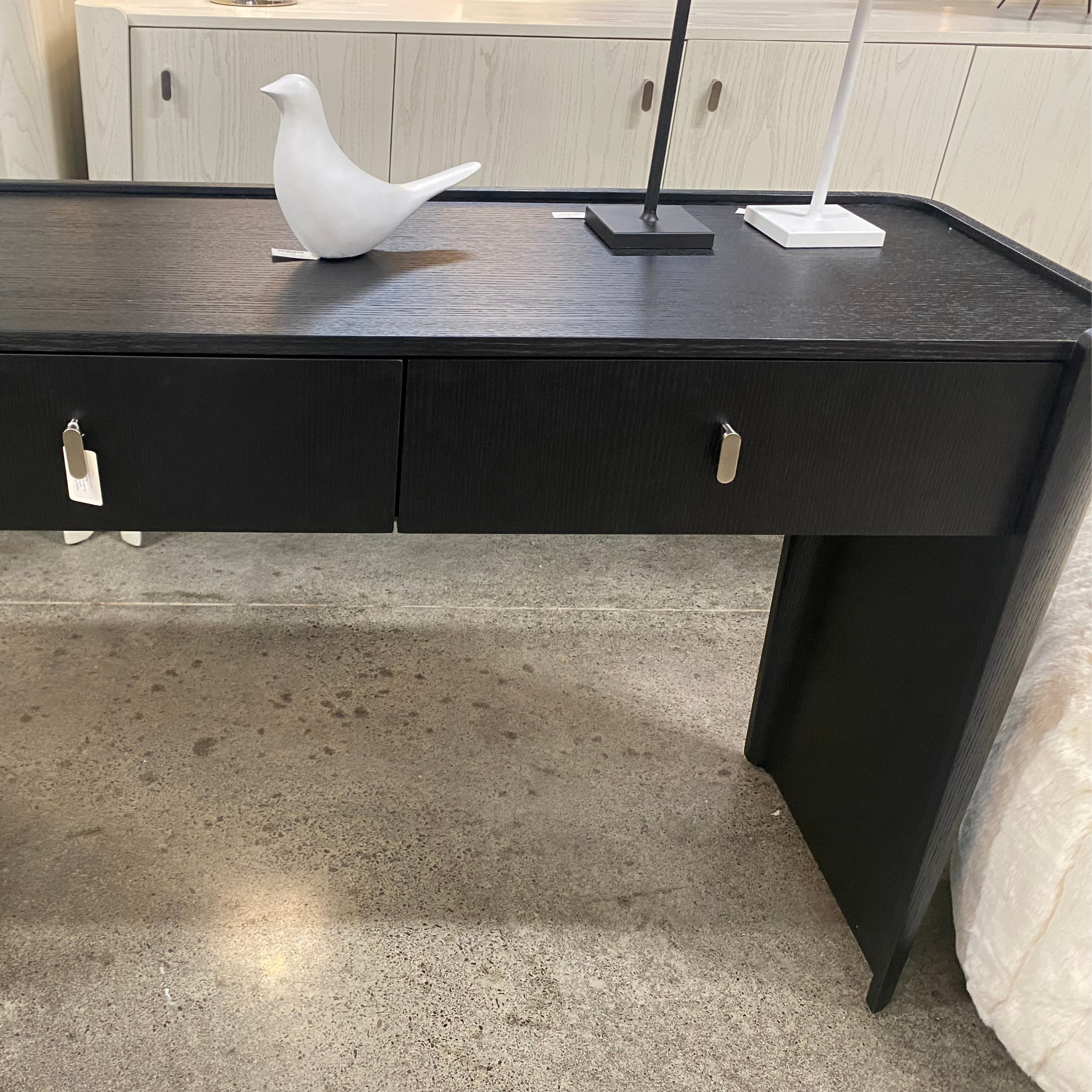 Regent Console - Black