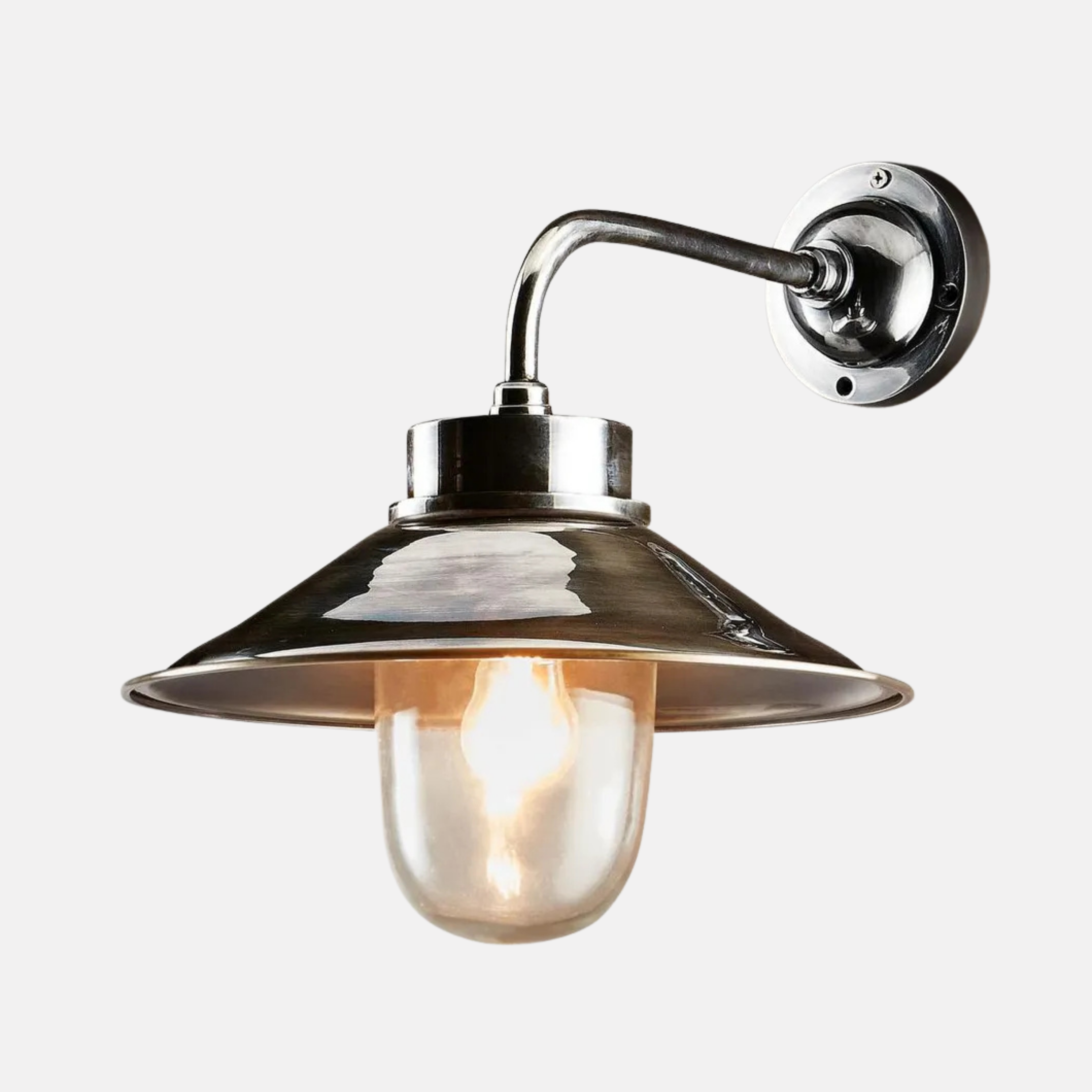 Sandhurst Outdoor Wall Light - Pewter