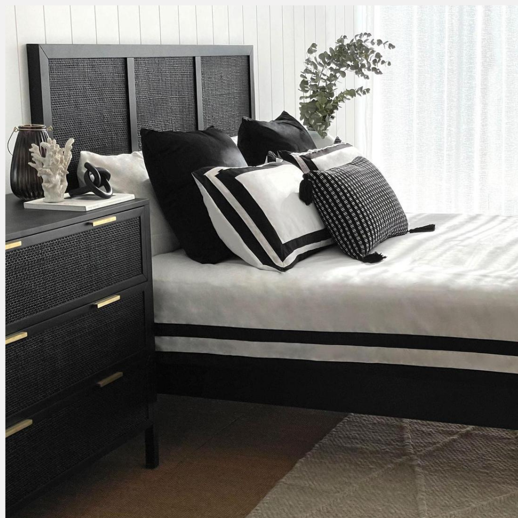 Stamford 3 Drawer Chest - Black