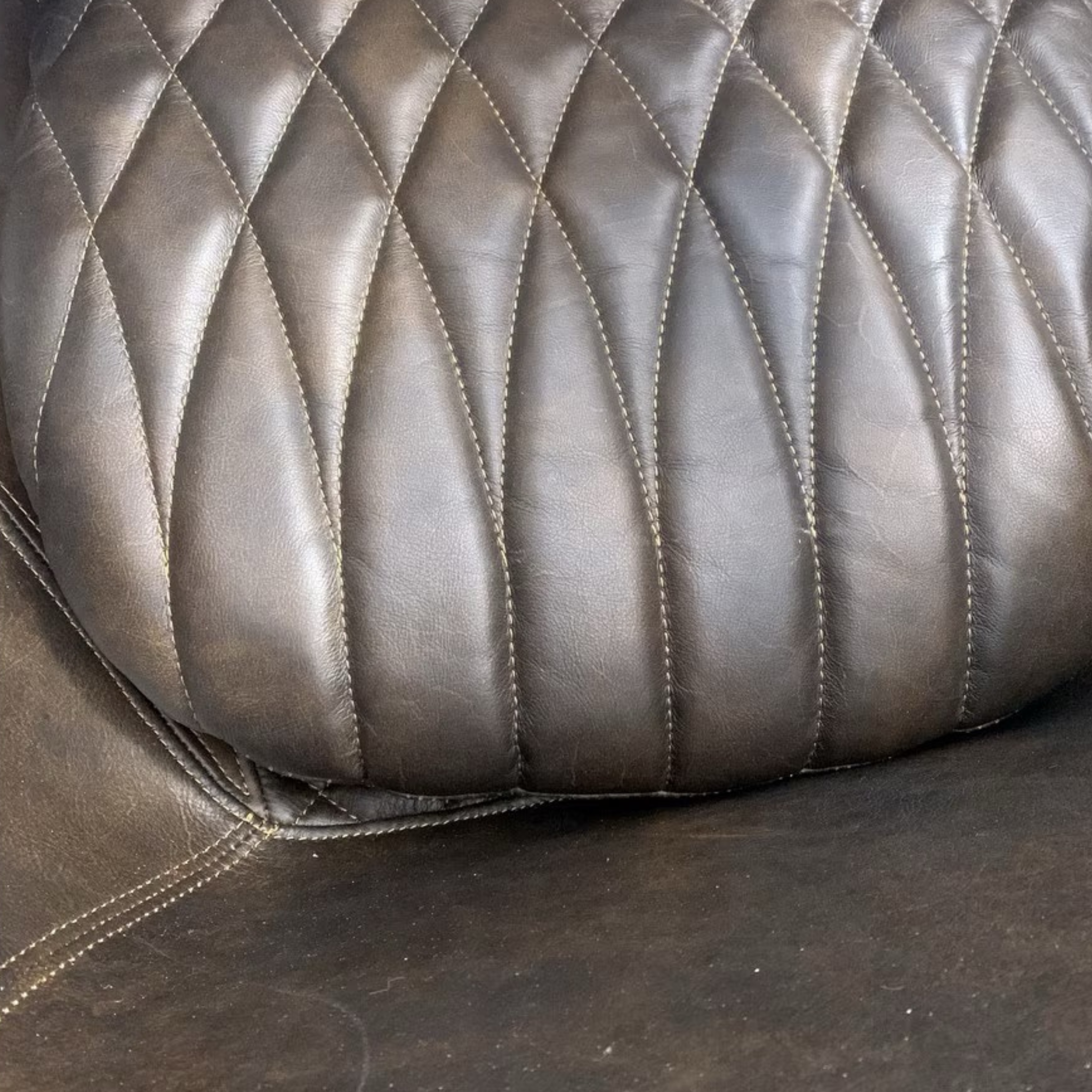 Fighter Egg Chair
