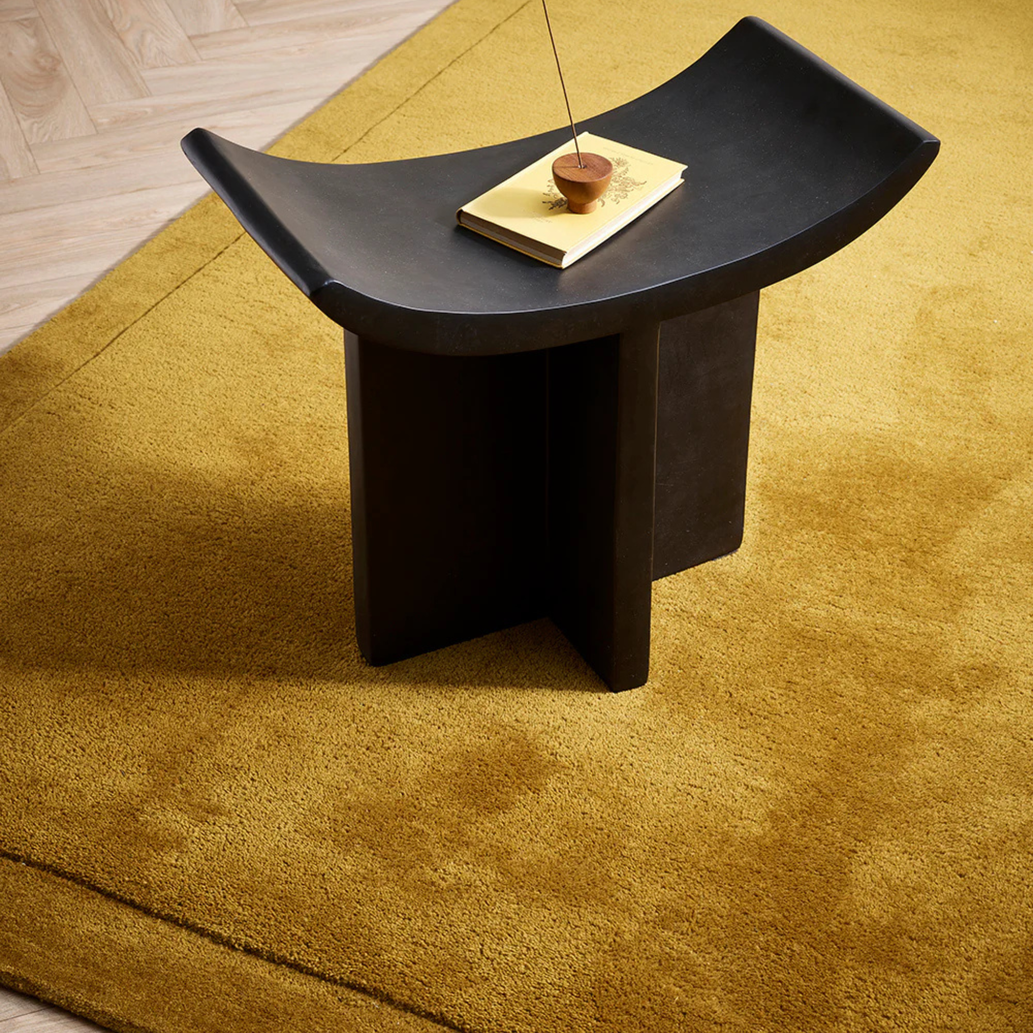 Norfolk Rug - Brass