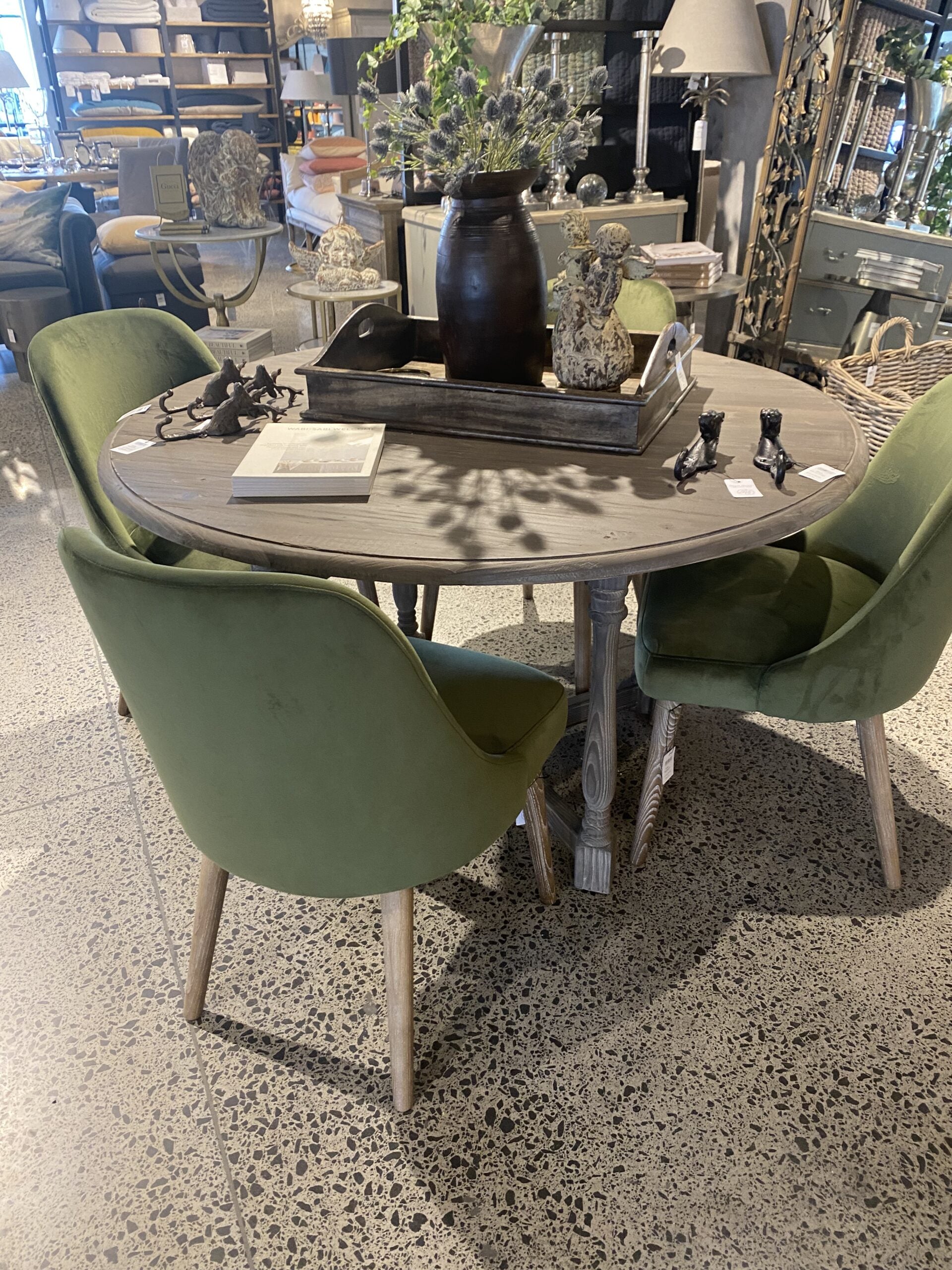 WILTHEM DINING CHAIR OLIVE GREEN