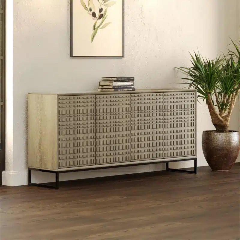 Max Sideboard