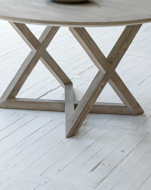 Jones Air Round Dining Table - Pine
