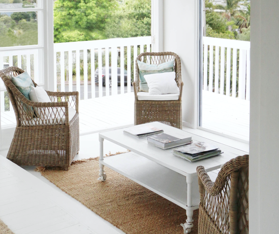 Gustav Coffee Table - White
