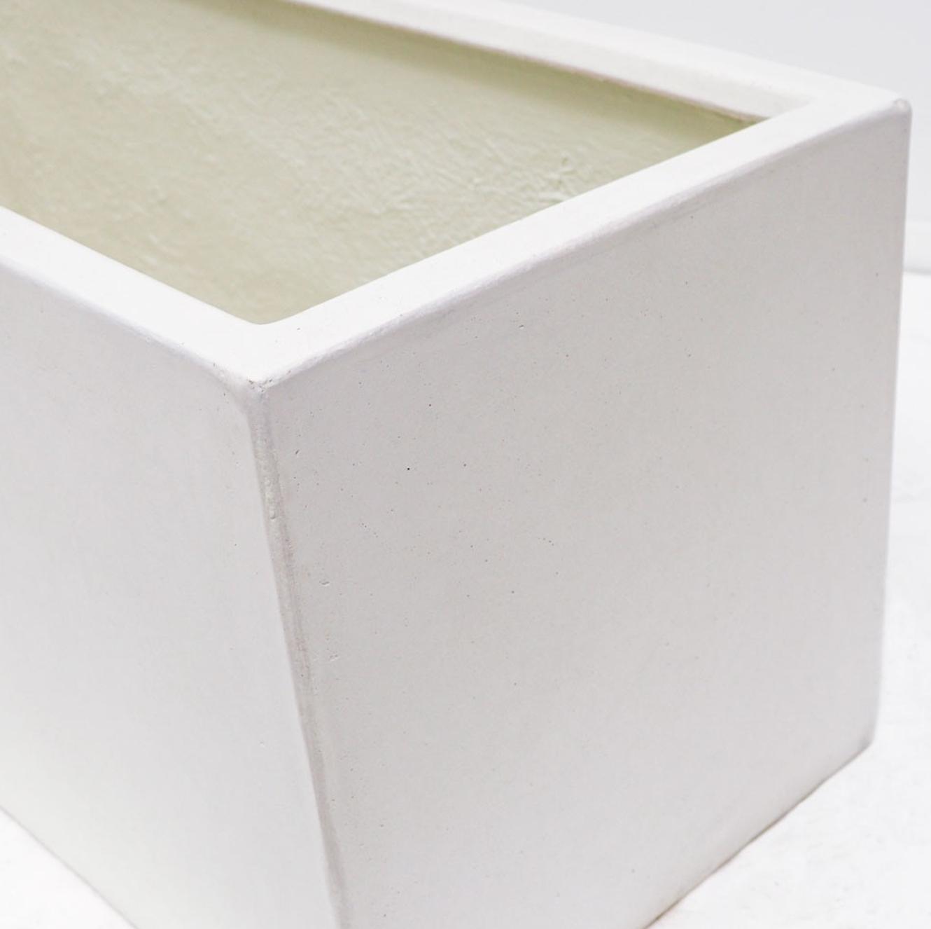 Waihou Planter - White Cement