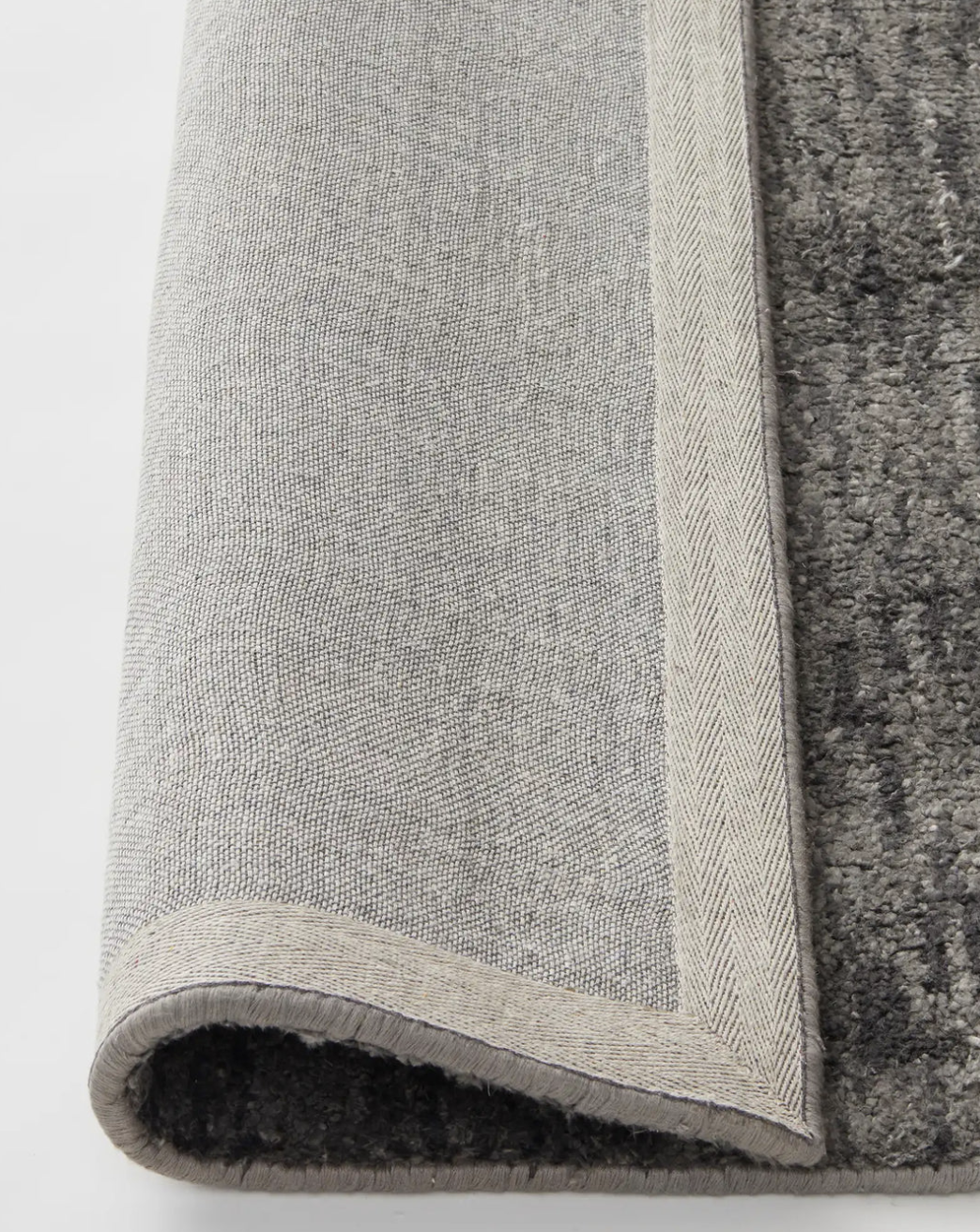 Almonte Rug - Coal