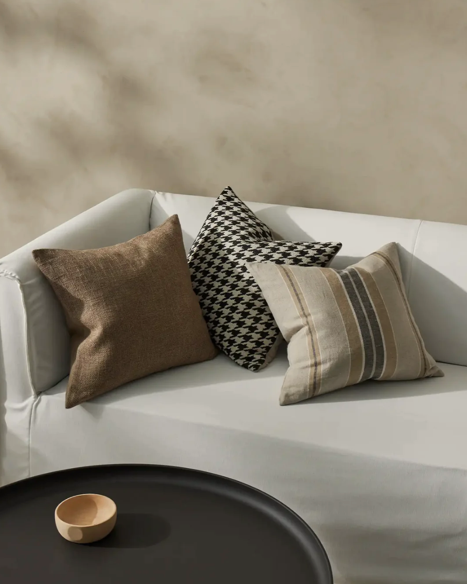 Giovanni Feather Filled Houndstooth Cushion - Midnight
