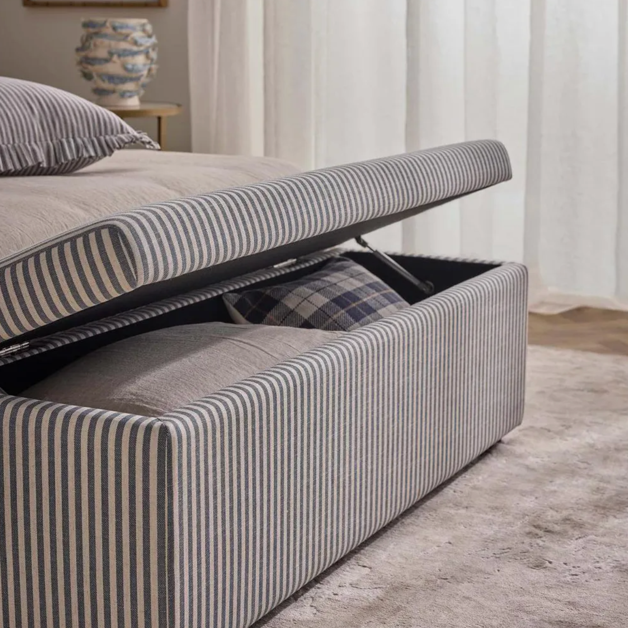 Newport Storage Ottoman