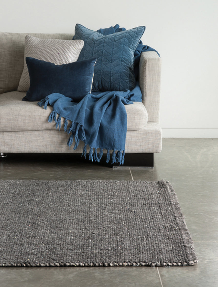 Nebraska Charcoal Rug 230cm