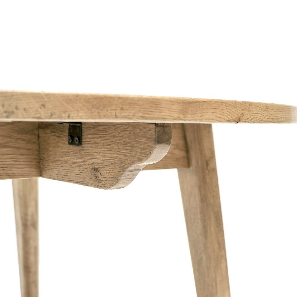 Vaasa Round Table - White Oak