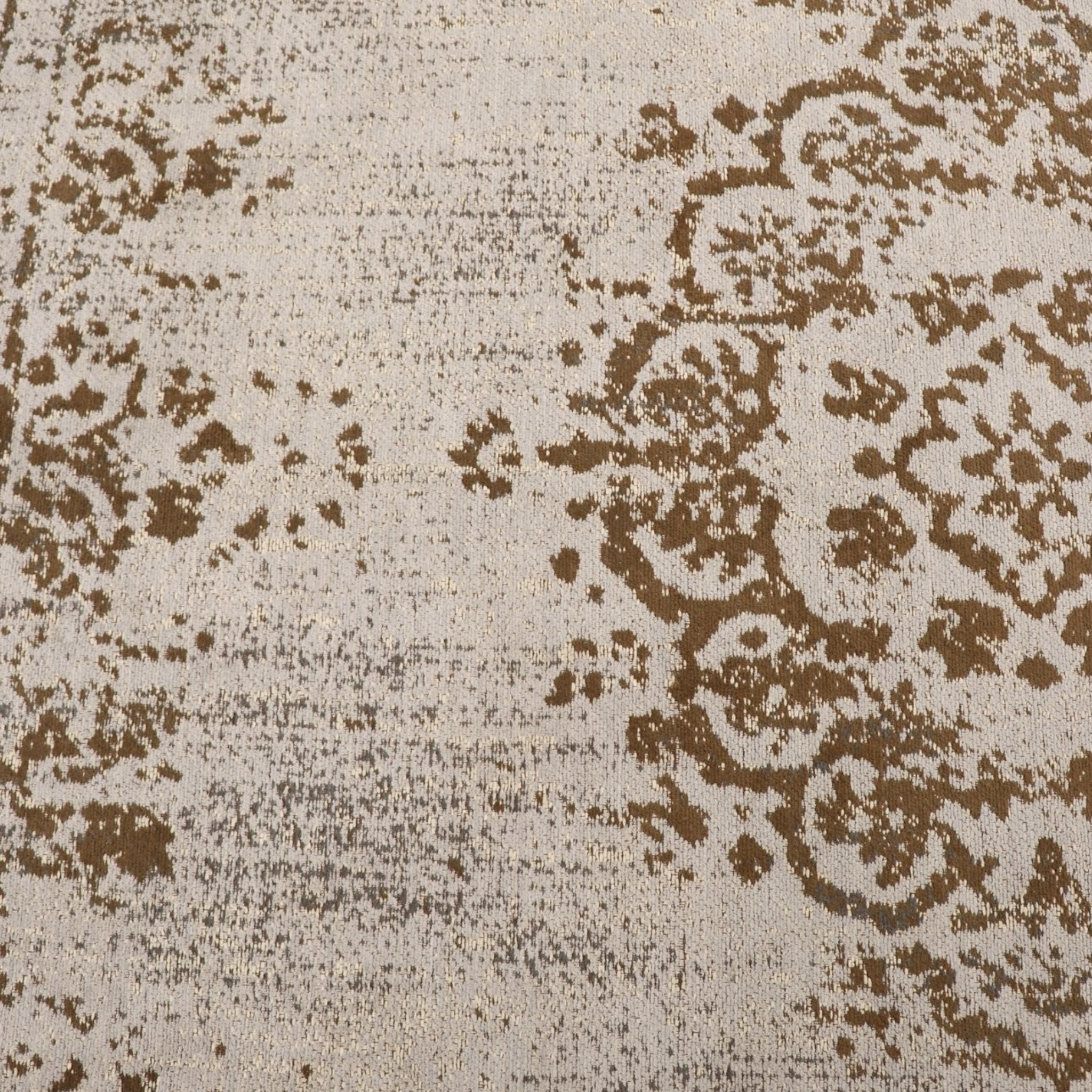 Adonis Rug - Swiss