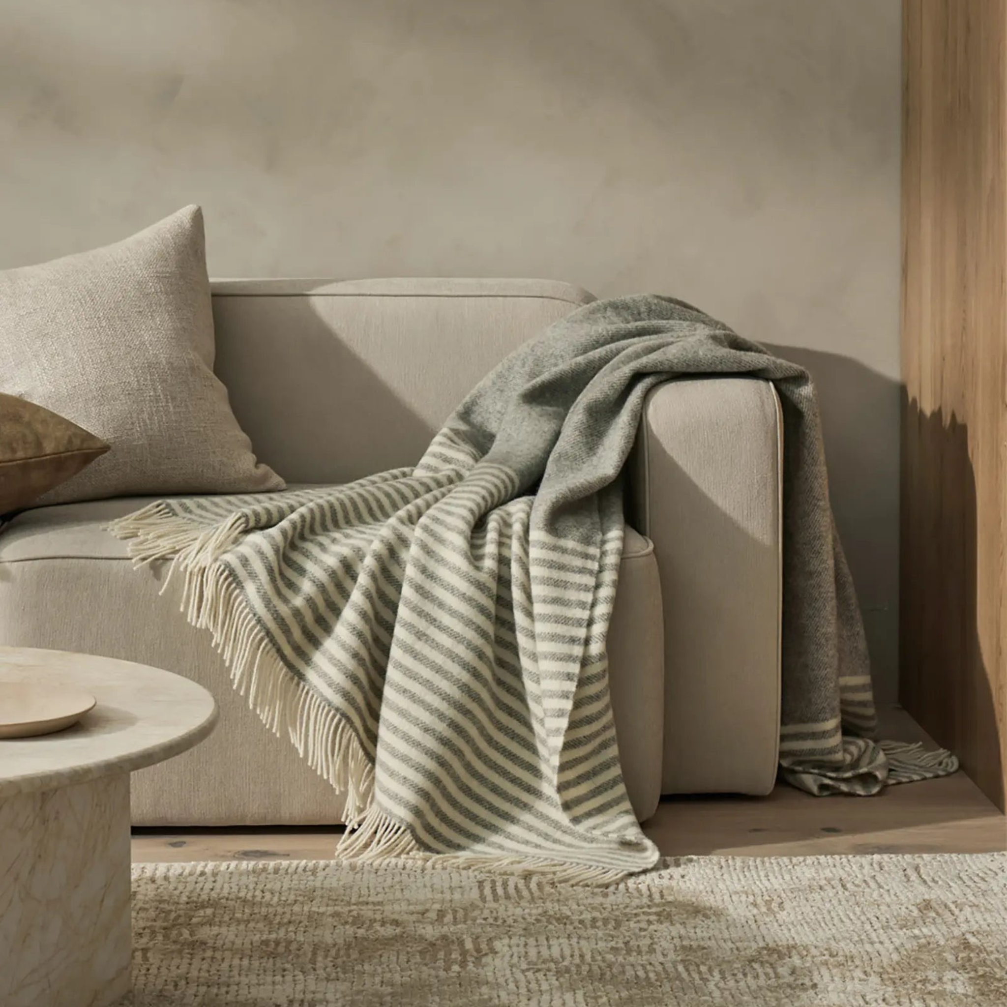 Catlins Wool Throw - Ash