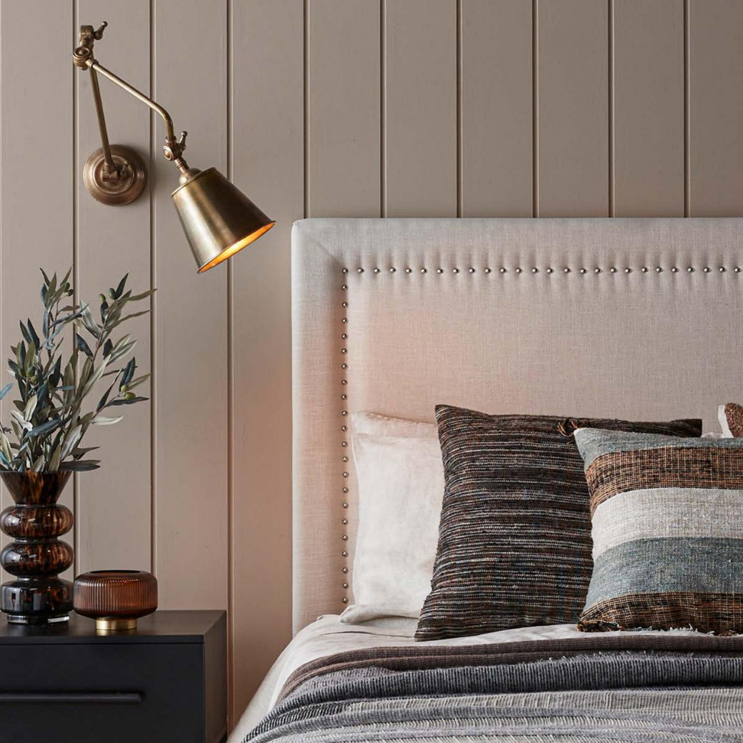 Cromwell Wall Light - Brass