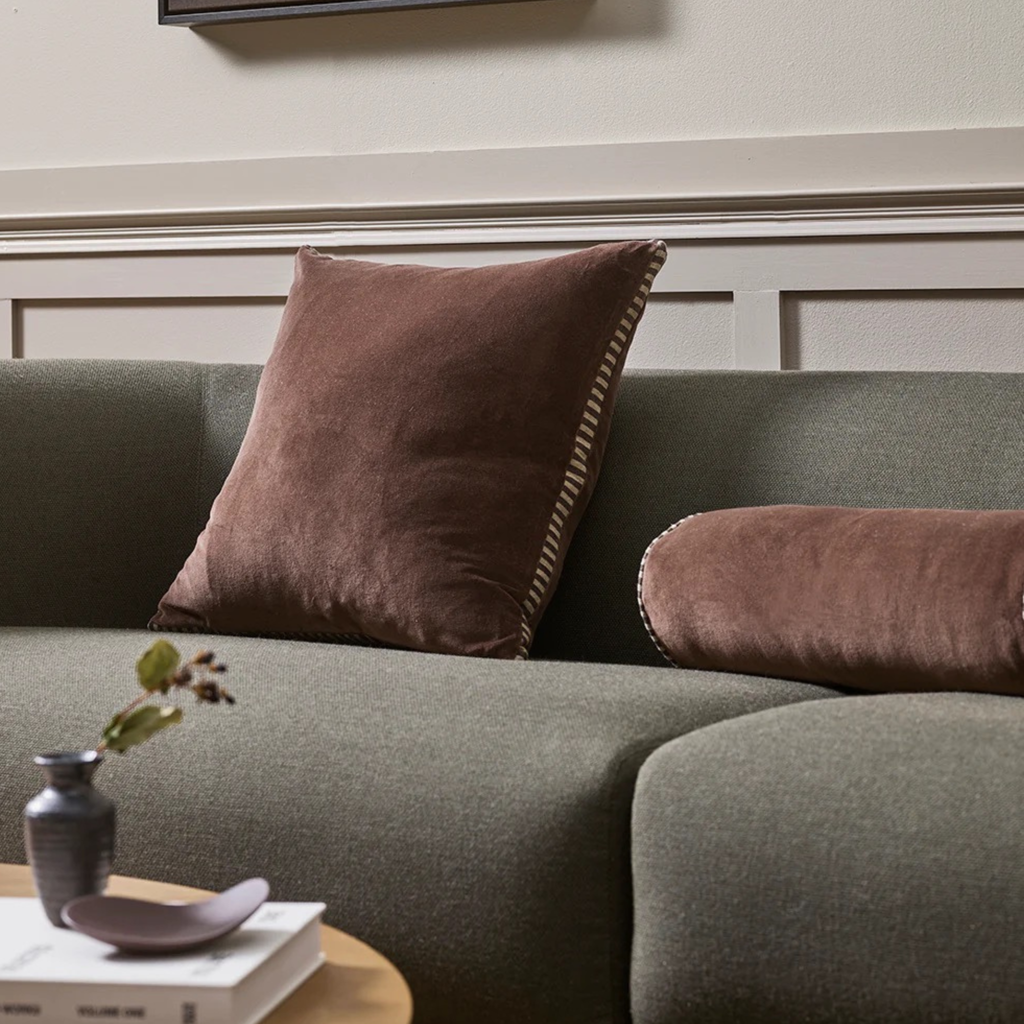 Edward Cushion - Chocolate