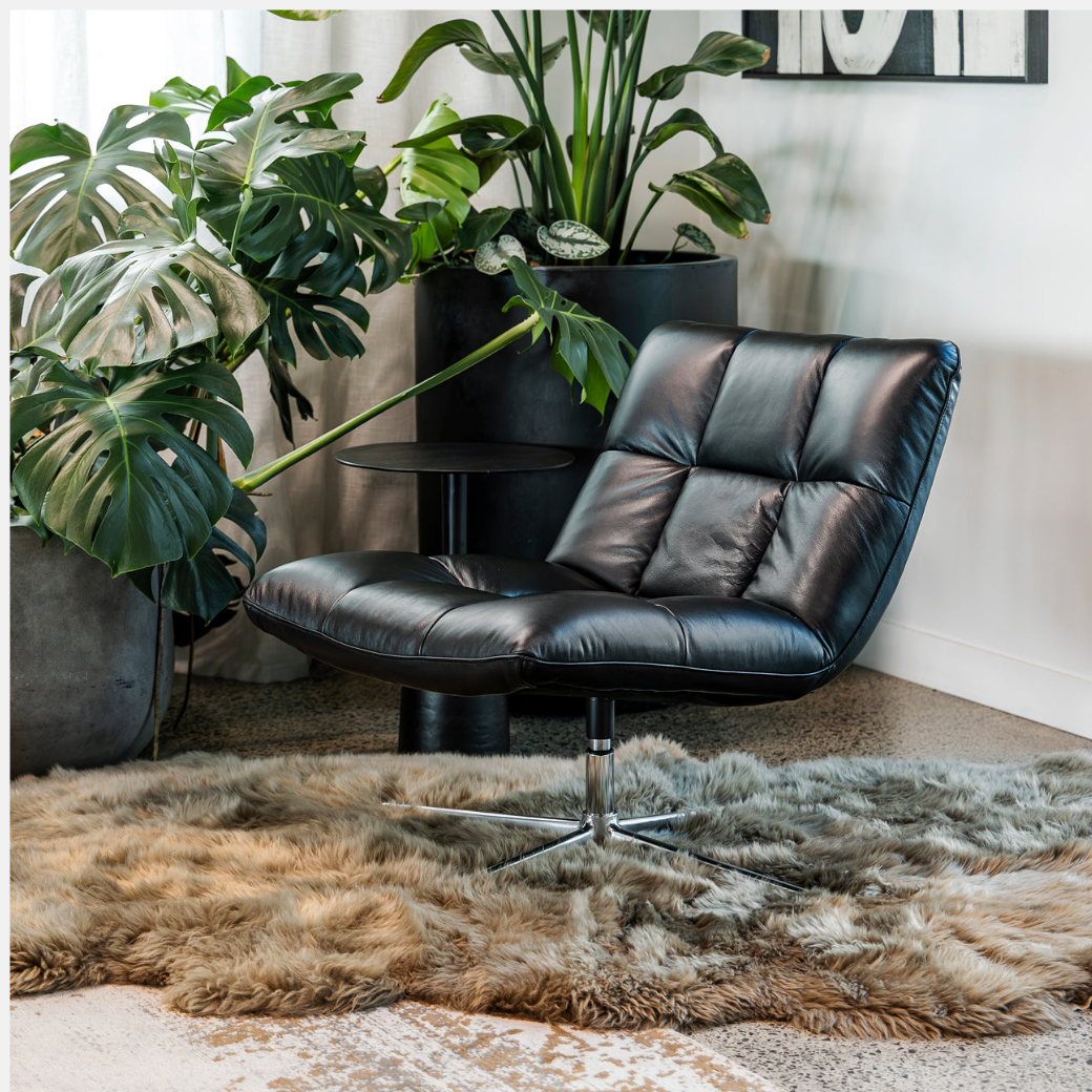 Hendrix Swivel Chair