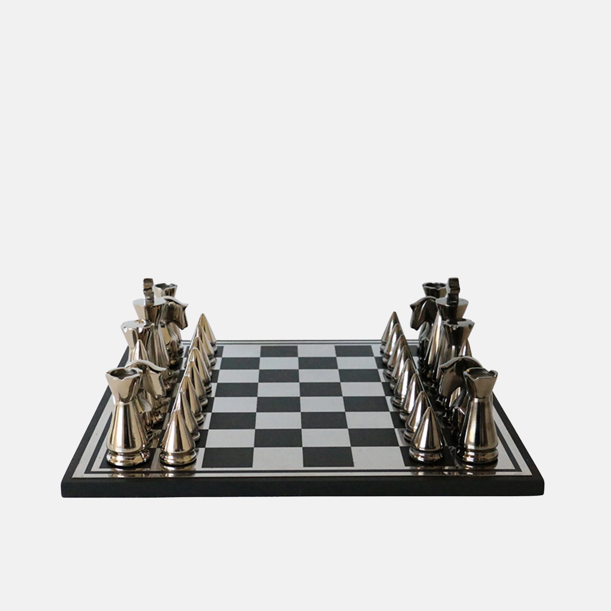 Luxor Chess Set
