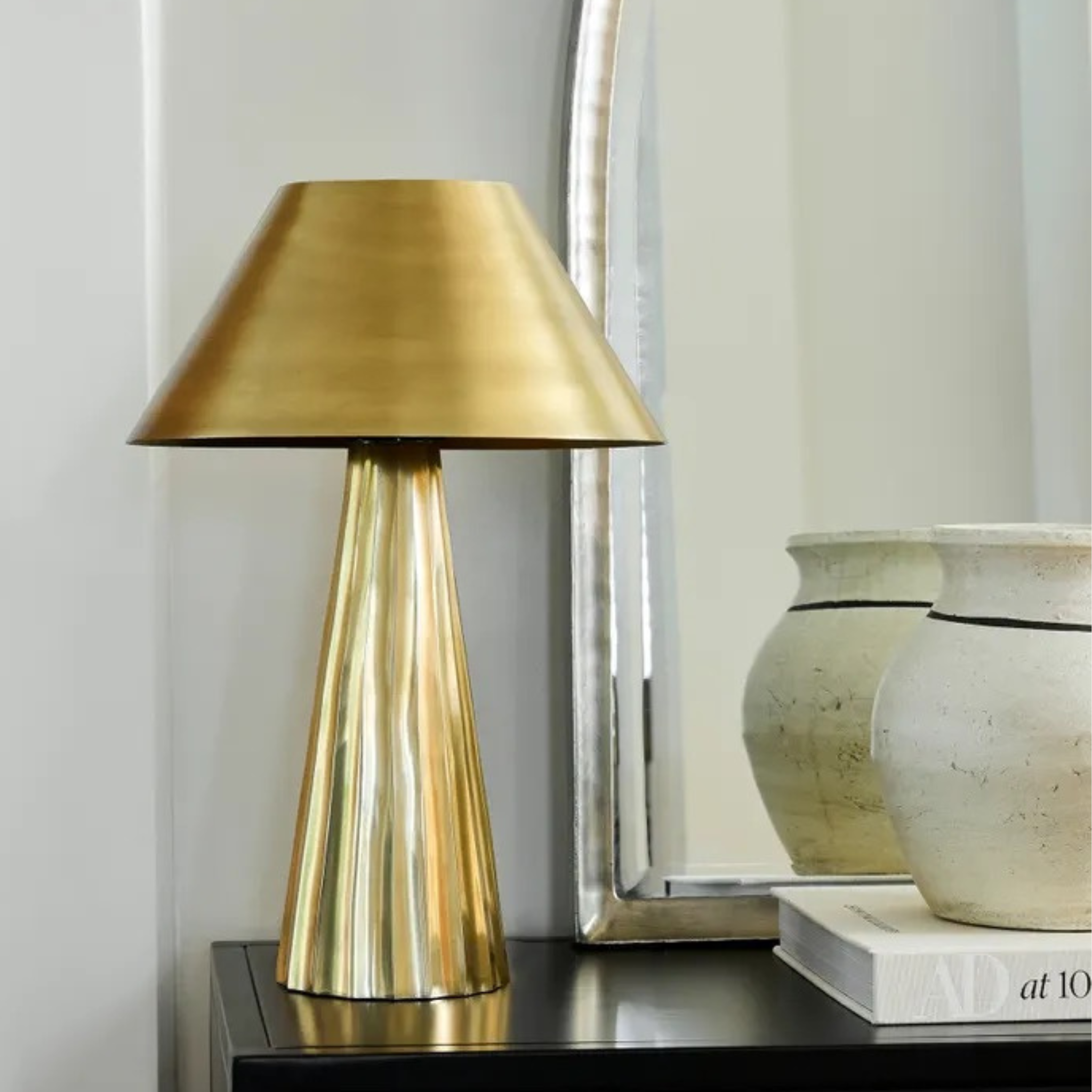 Orion Metal Lamp - Gold