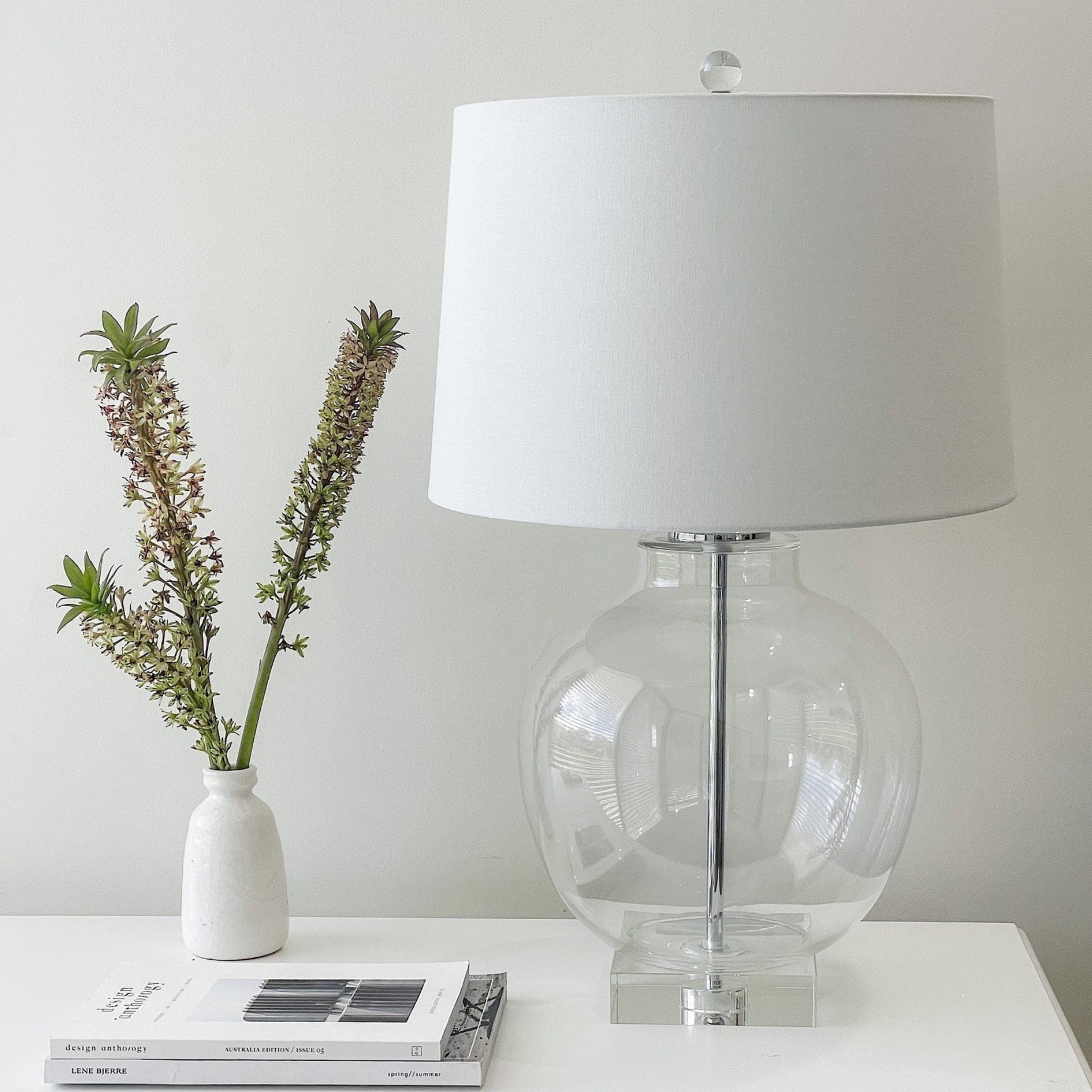 Stefano Urn Lamp