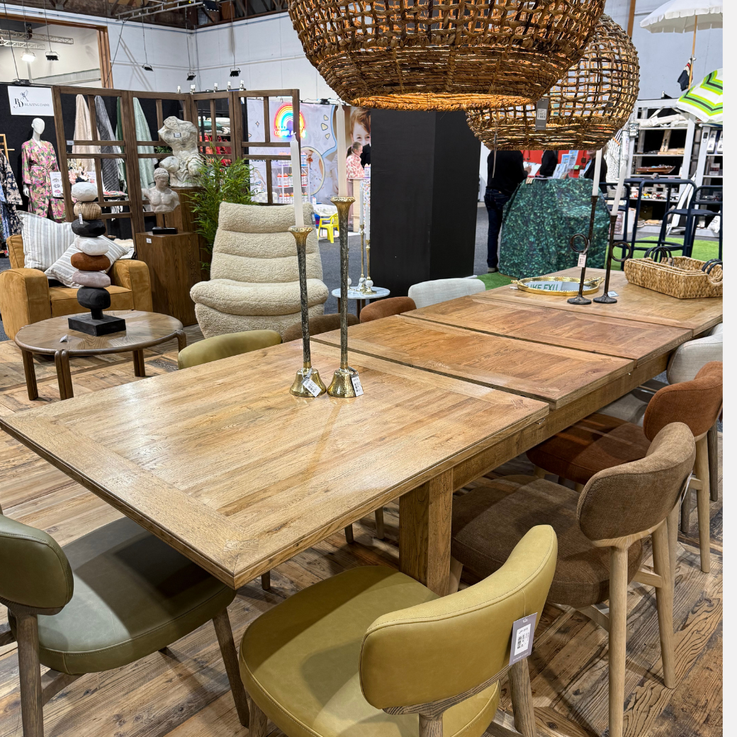 Settler Extension Dining Table