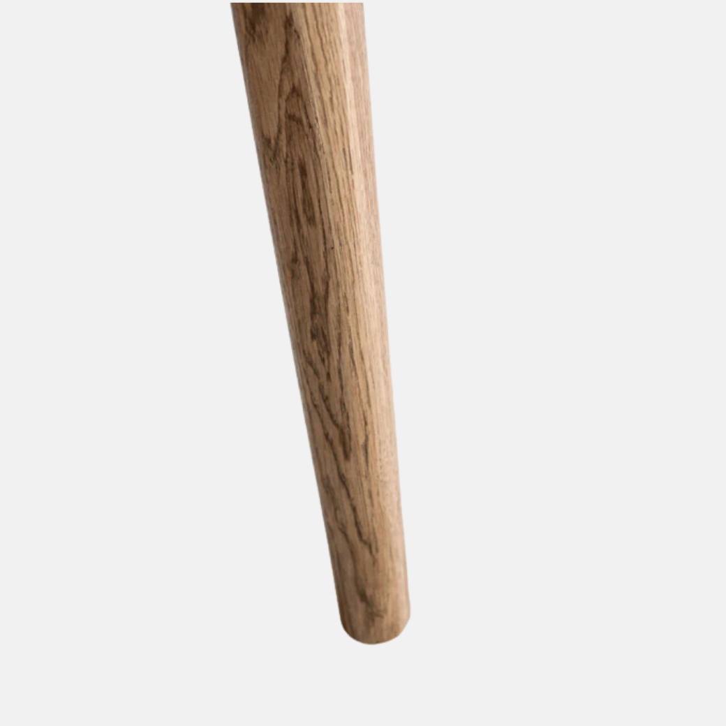 Vaasa Round Table - Natural Oak
