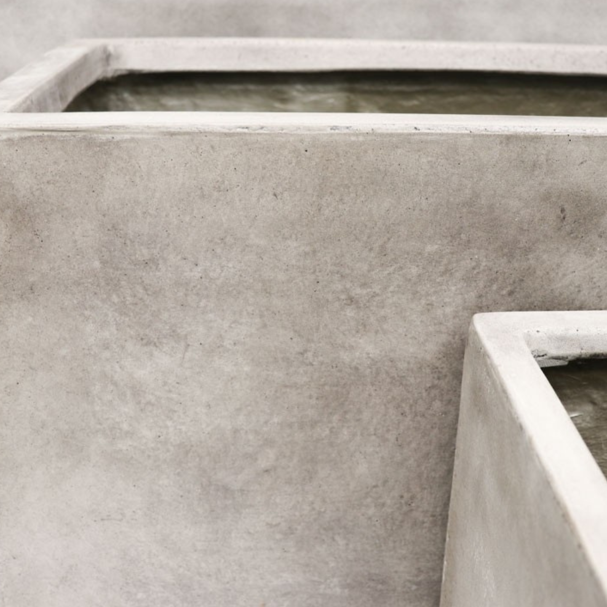 Waihou Planter - Weathered Cement