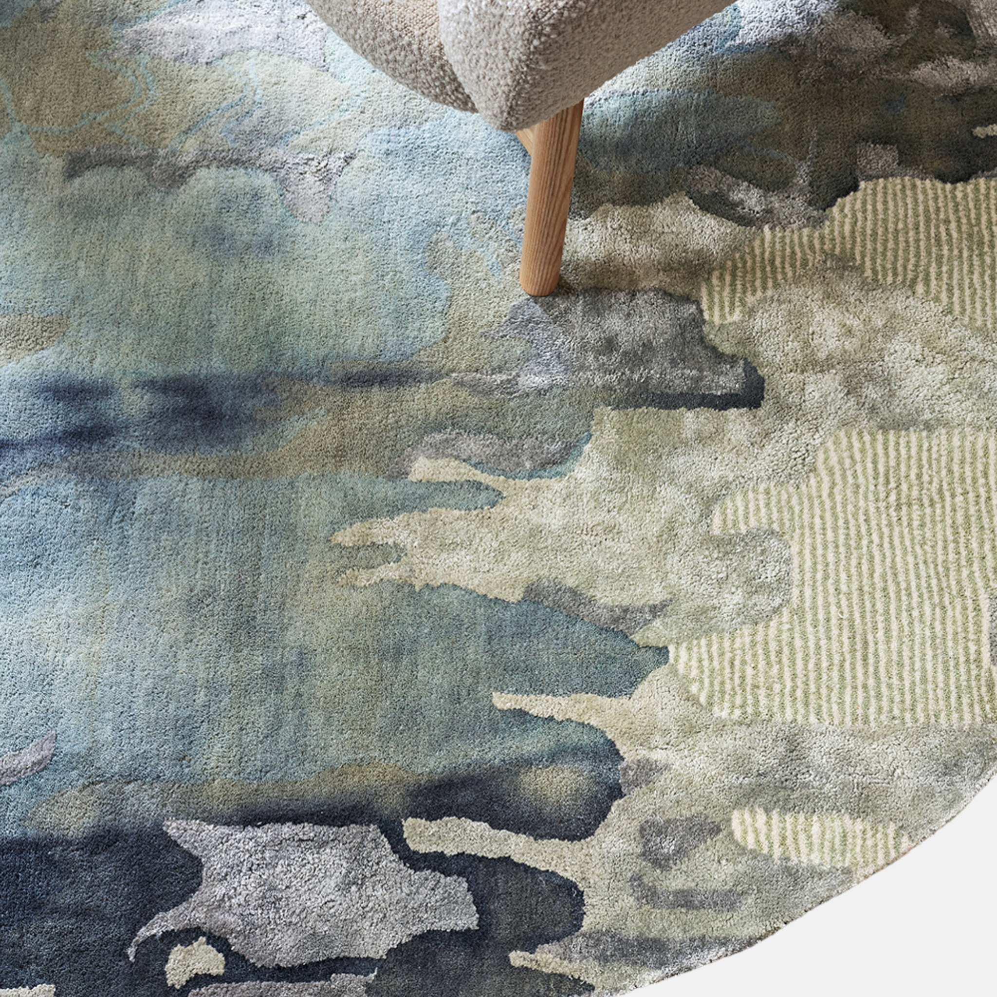 Cape Brett Round Floor Rug