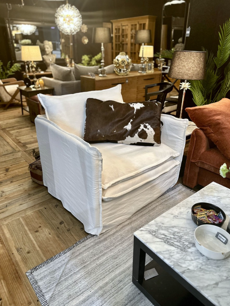 Avery Armchair Cloud