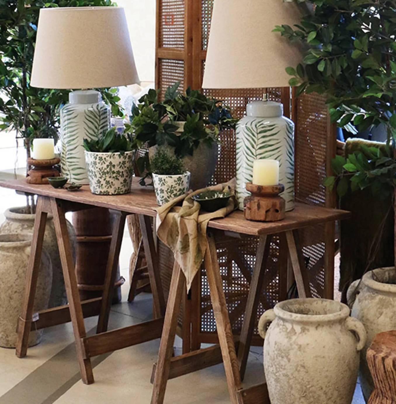 TRESTLE TABLE DESK - Oak