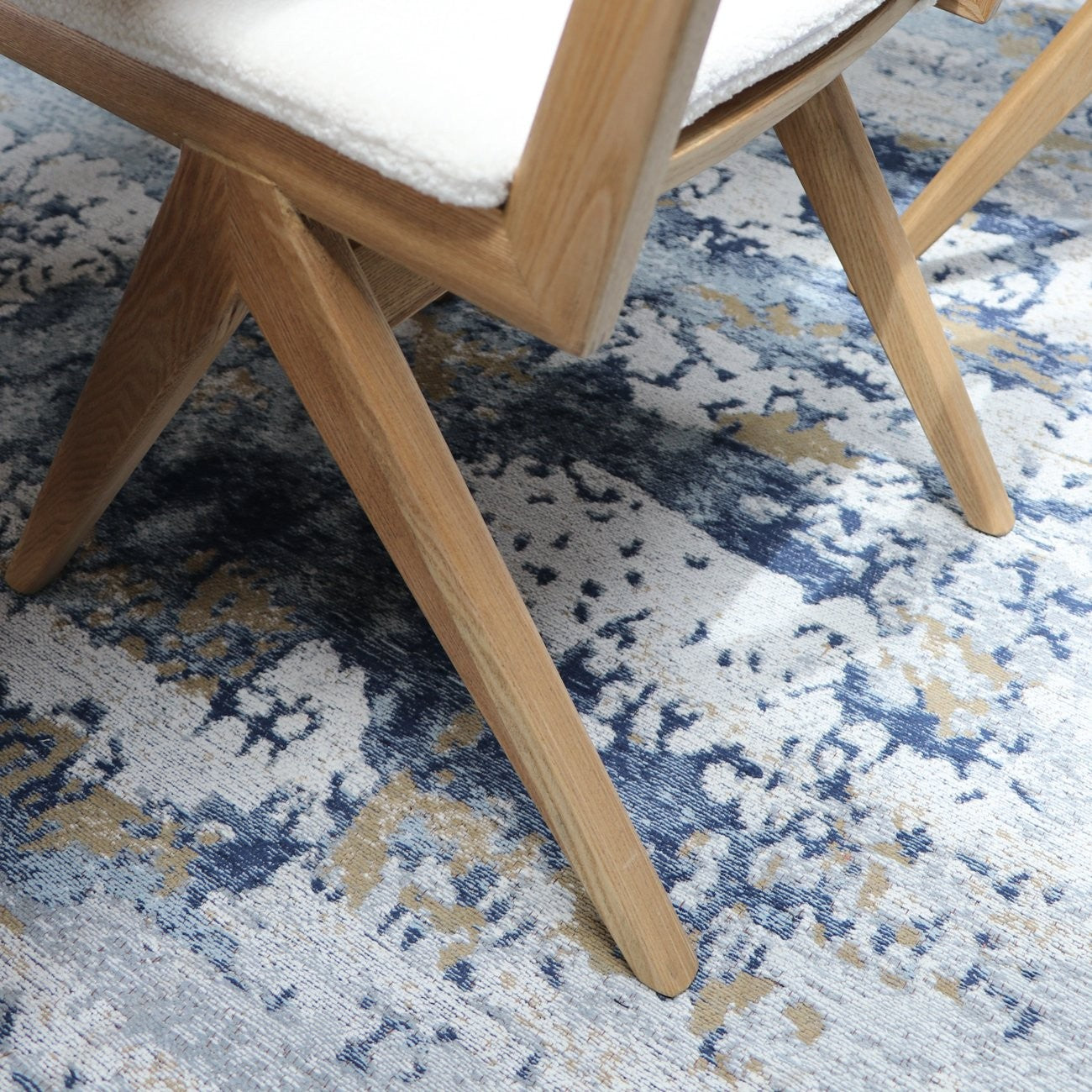 Adonis Rug - Palazzo